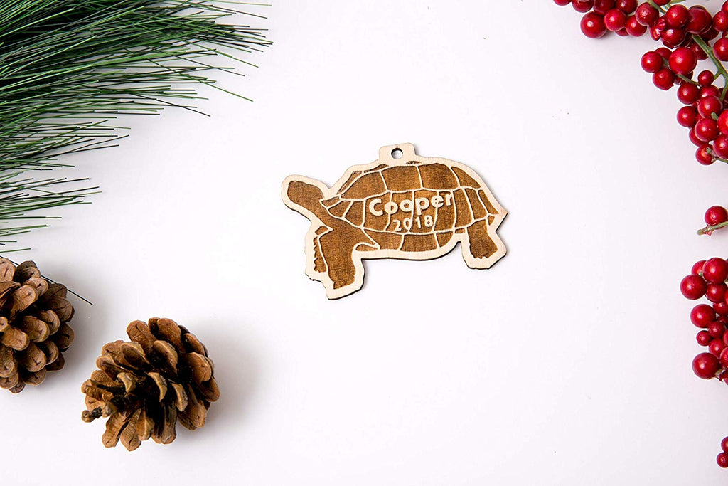 Tortoise Personalized Christmas Ornament - Cades and Birch 