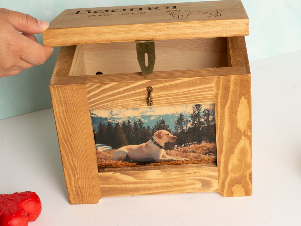 Personalized Pet Memory Box / Urn with Name and Dog Breed Picture Option