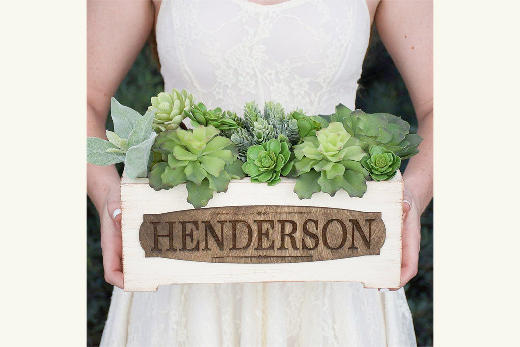 Vintage Style Personalized Planter Box - Teacher Name - Cades and Birch 