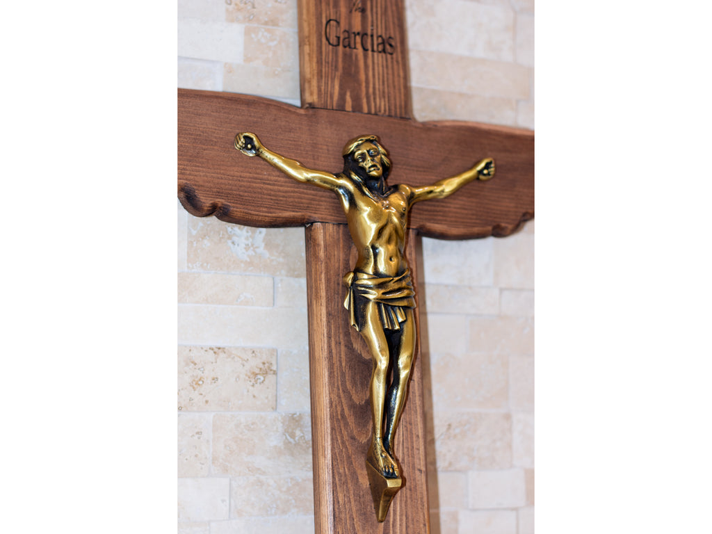Heavenly Homage: Engraved Wooden Cross with Brass Figurine of Jesus